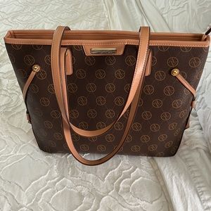 Adrienne Vittadini Signature Laptop Bag